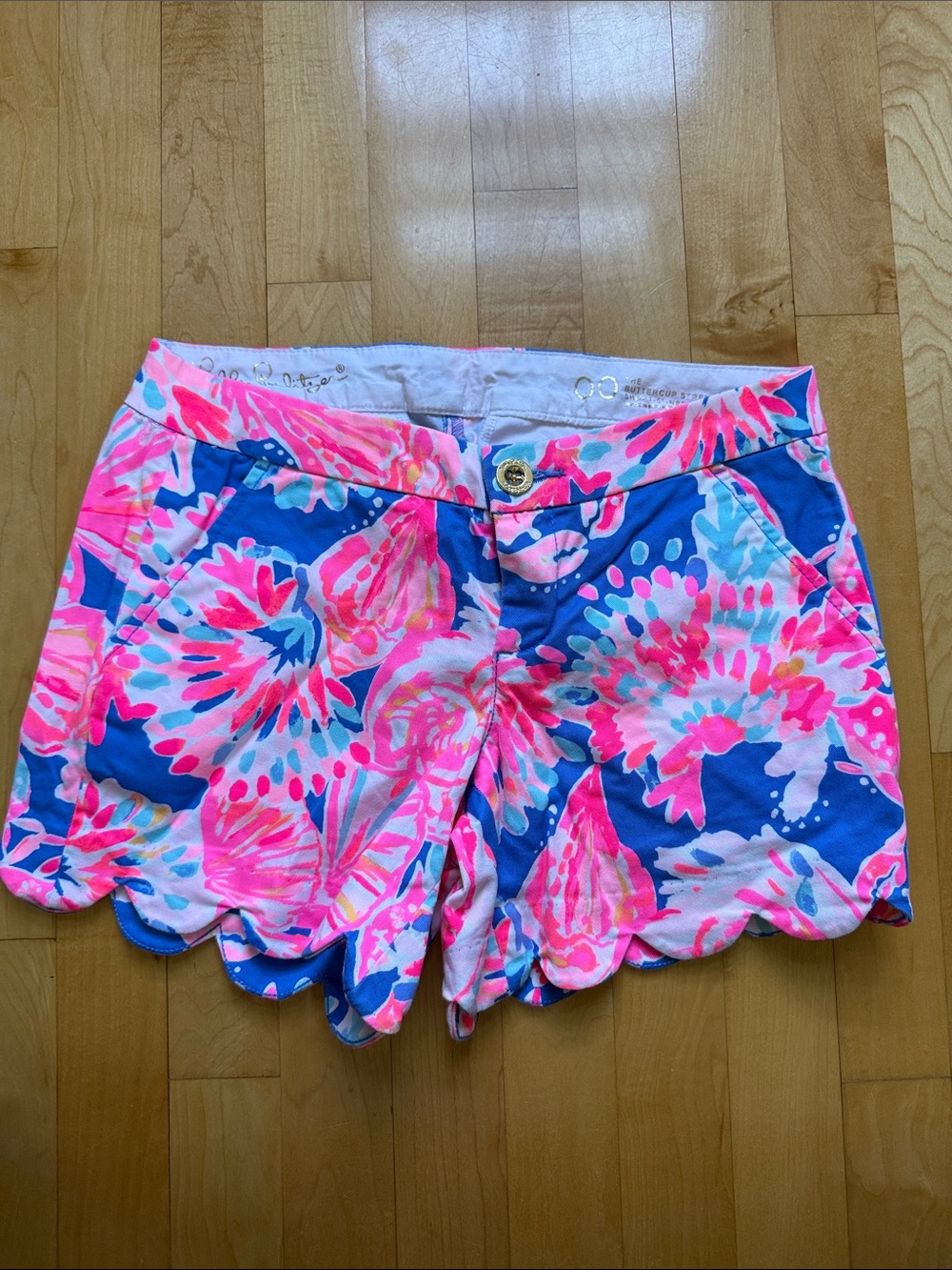 Lilly Pulitzer Pink and Blue Floral Scallop-Hem Shorts